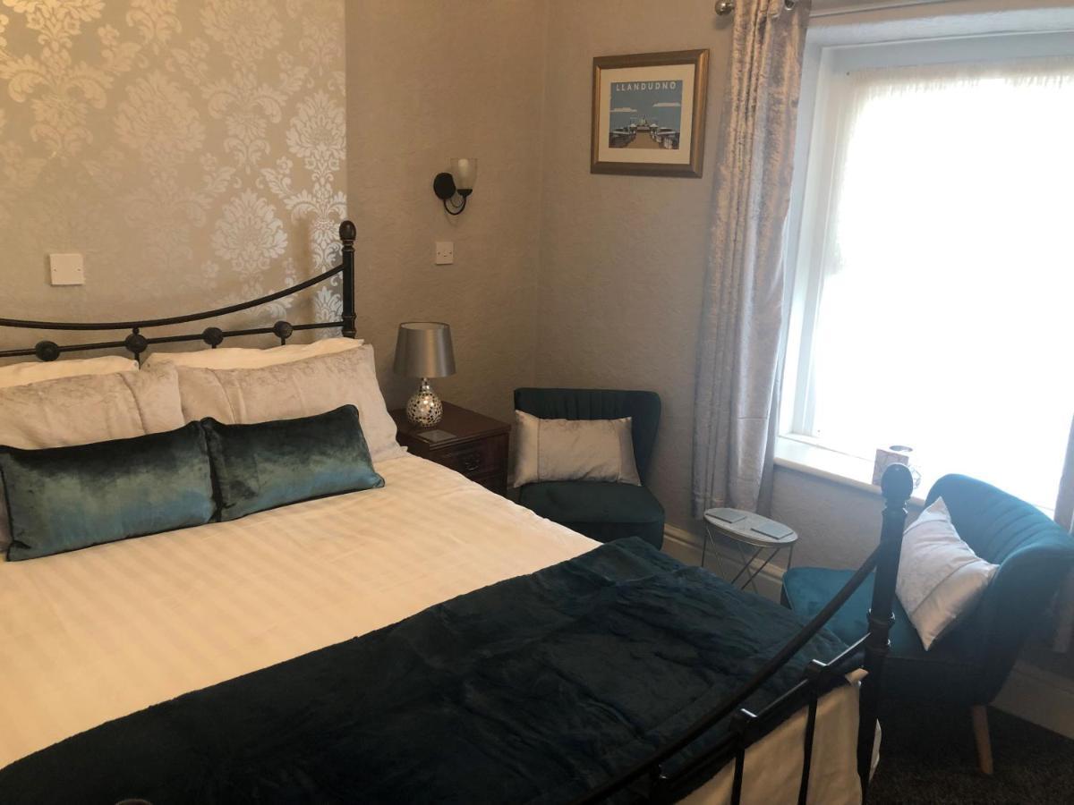 Adcote House (Adults Only) Hotel Llandudno Ngoại thất bức ảnh