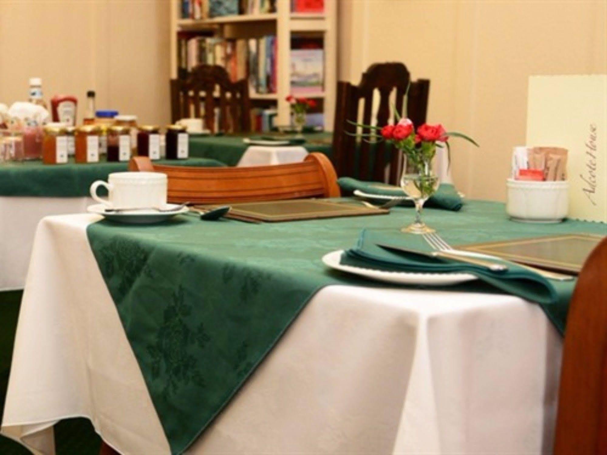 Adcote House (Adults Only) Hotel Llandudno Ngoại thất bức ảnh